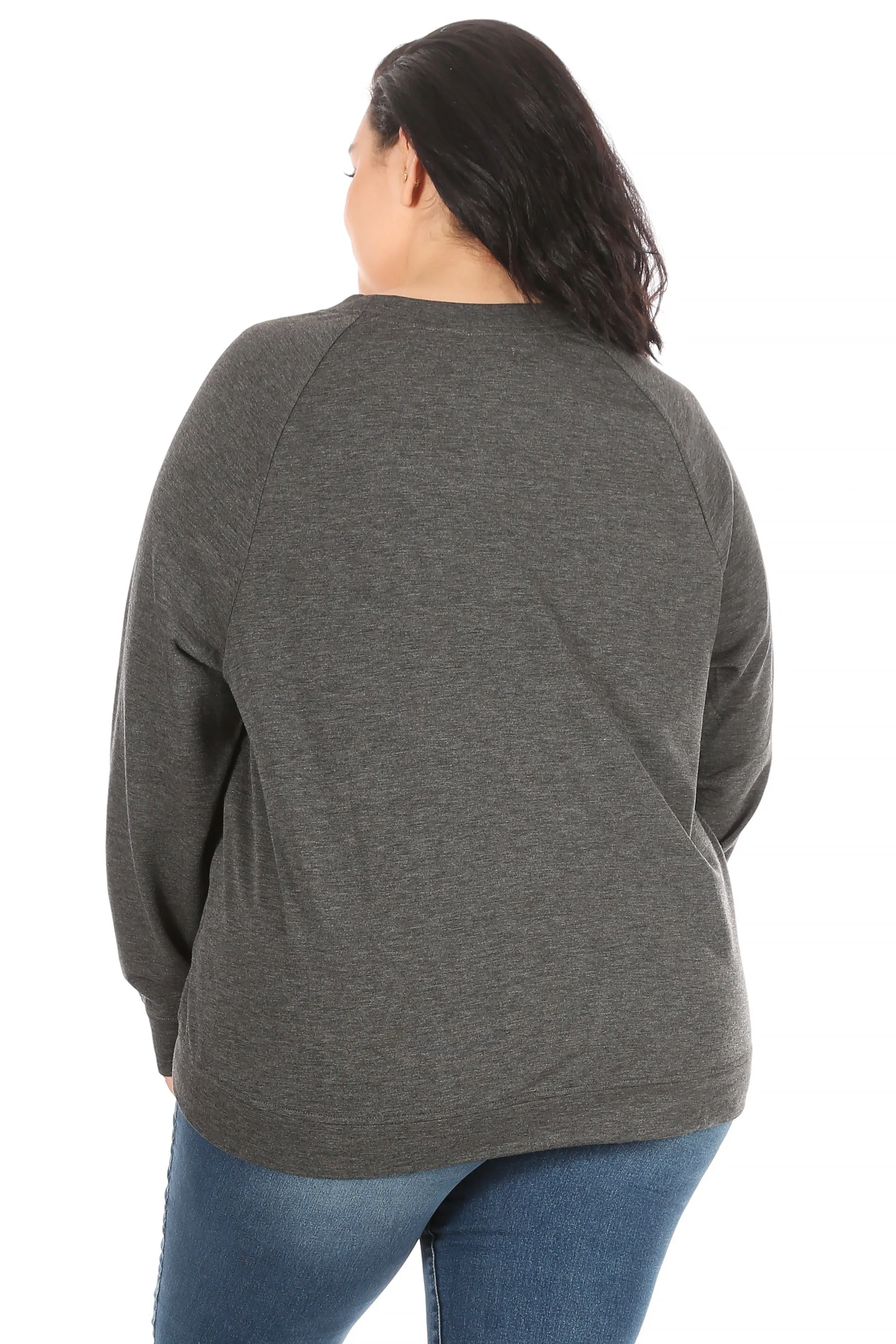 Women's "BENDECIDA" Plus Size Studio Raglan Sweatshirt
